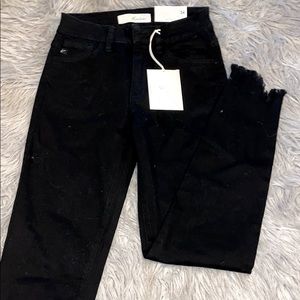 Kancan NWT 1/24 Black